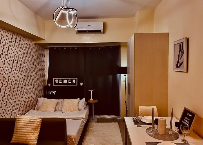 High Rise Haven In Makati With Balcony And View مانيلا