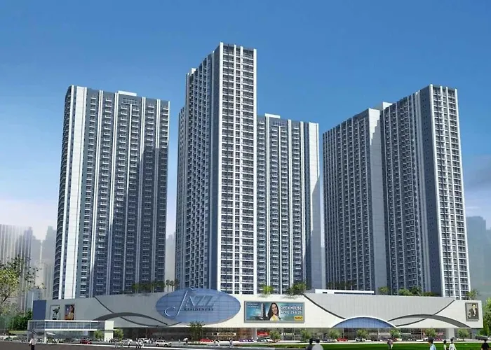 High Rise Haven In Makati With Balcony And View شقة